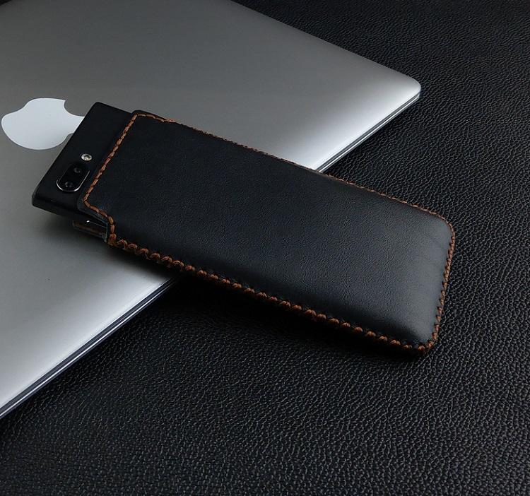 Bao Da Rút Blackberry Key2 Da Bò Trơn