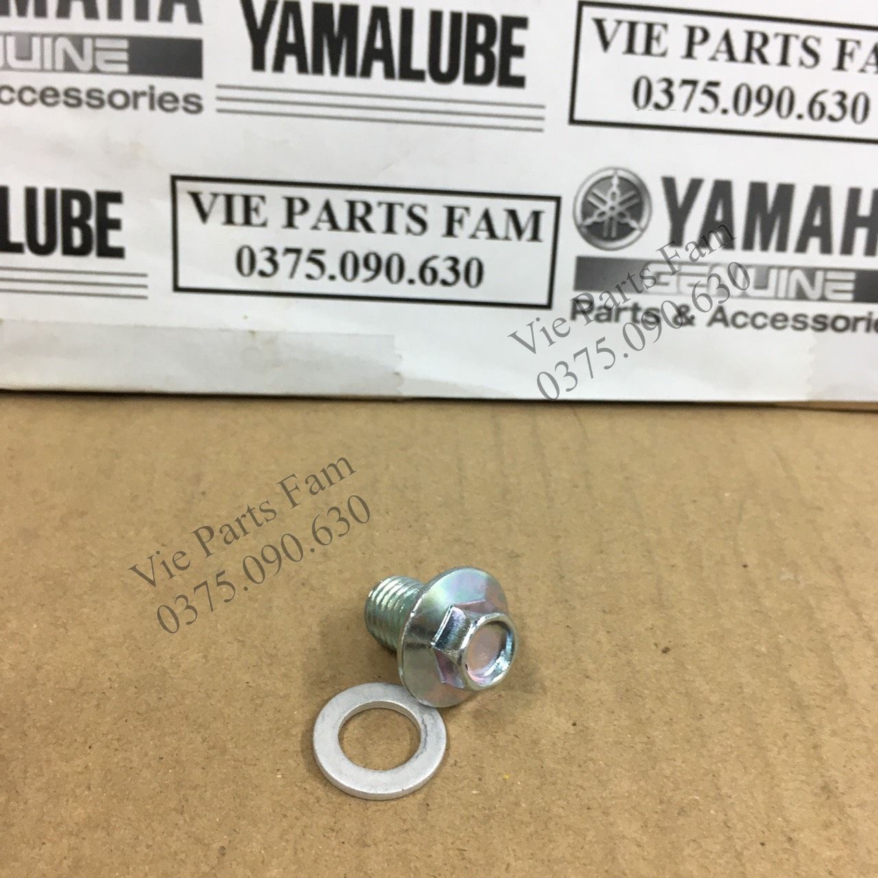 Ốc xả nhớt Yamaha