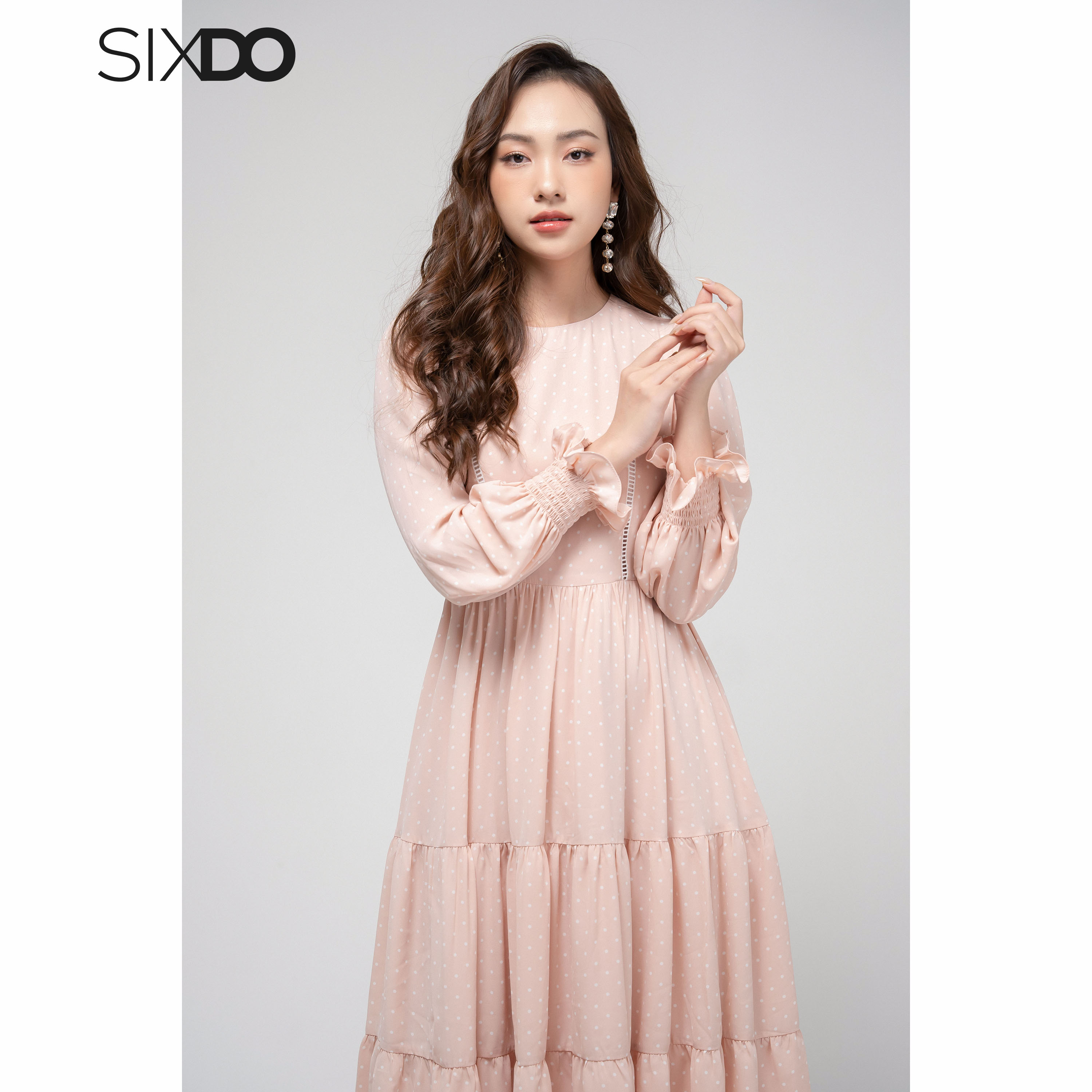 Đầm chiffon dài tay chấm bi SIXDO (Light Pink Polka Dot  Midi Chiffon Dress)