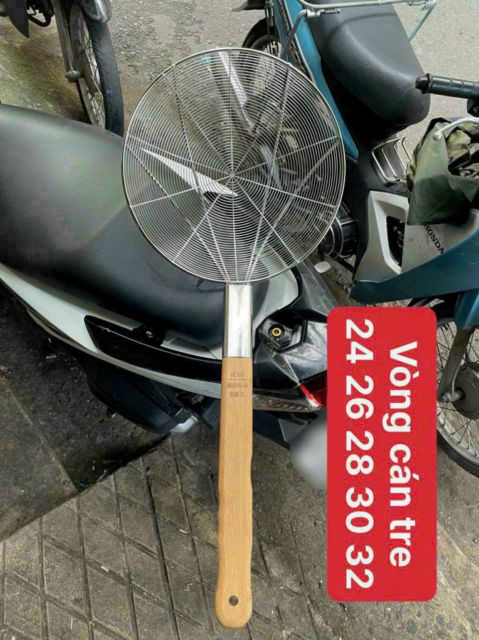 Vợt vòng inox cán tre vớt xương,rau củ vớt đồ chiên