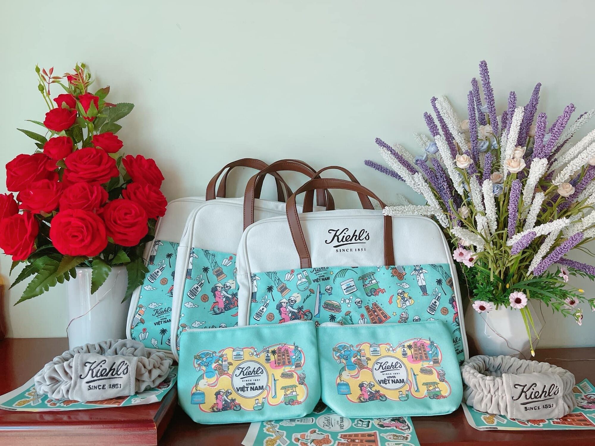 [GIFT] Ví Gift Đựng Mỹ Phẩm Kiehl’s