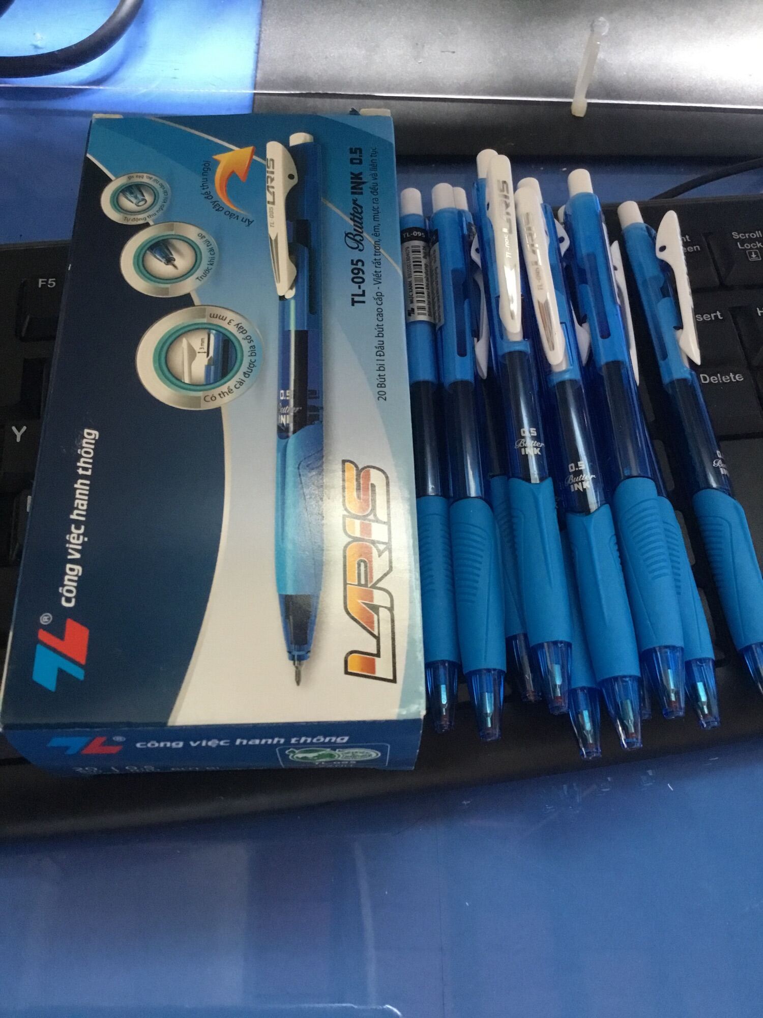 Combo 10 bút bi thiên long tl-095 màu xanh nước biển