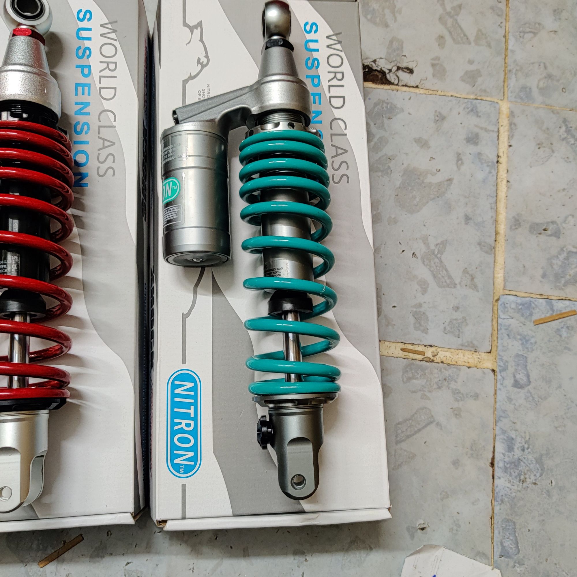 [HCM]phuộc nitron bình dầu 1 cây gắn vario mio click