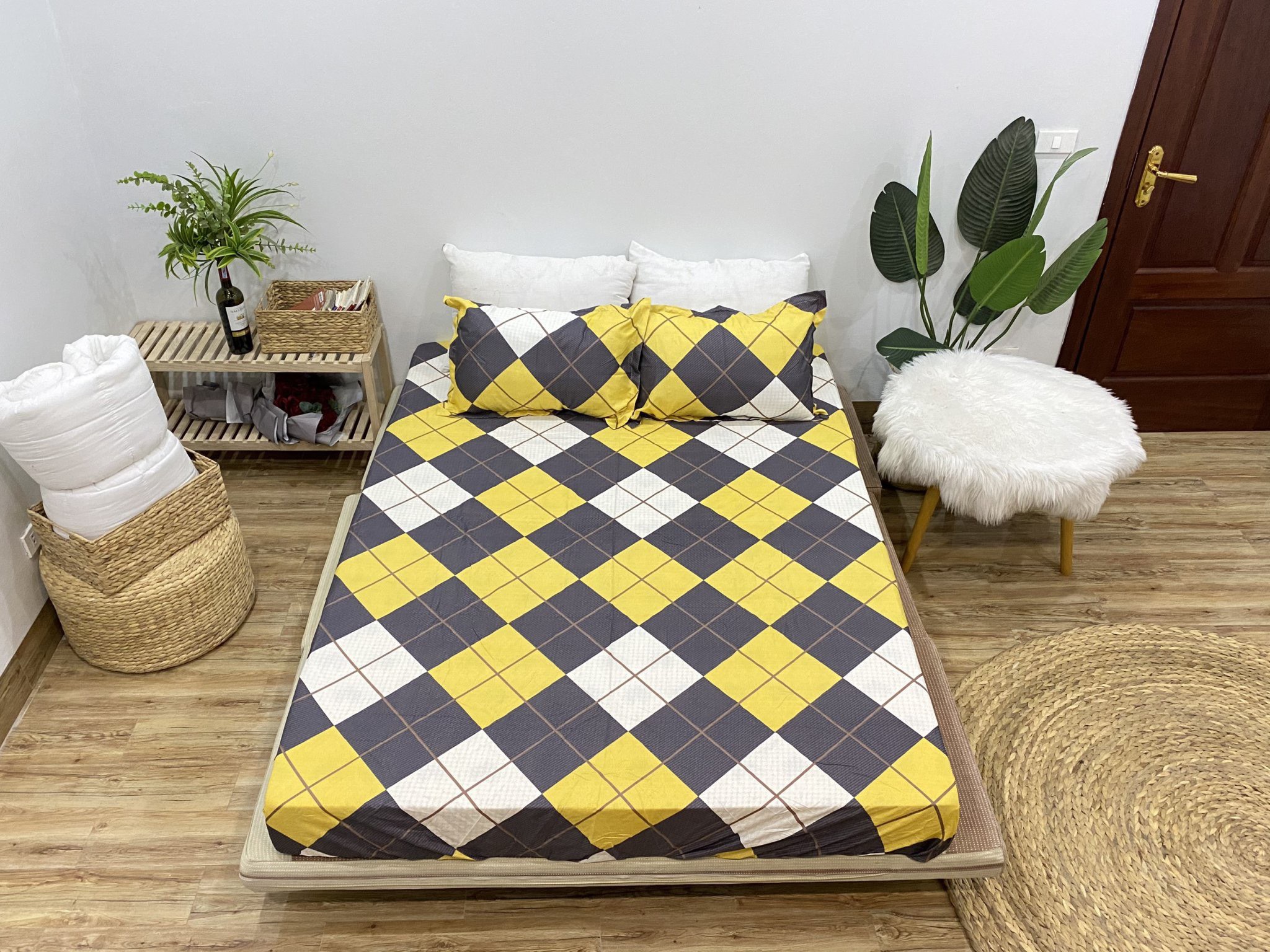 Bộ Chăn Ga Gối Cotton Poly - Kẻ Vàng ( 3 Món , 4 Món , 5 Món ) Tiệm Nhà Cá