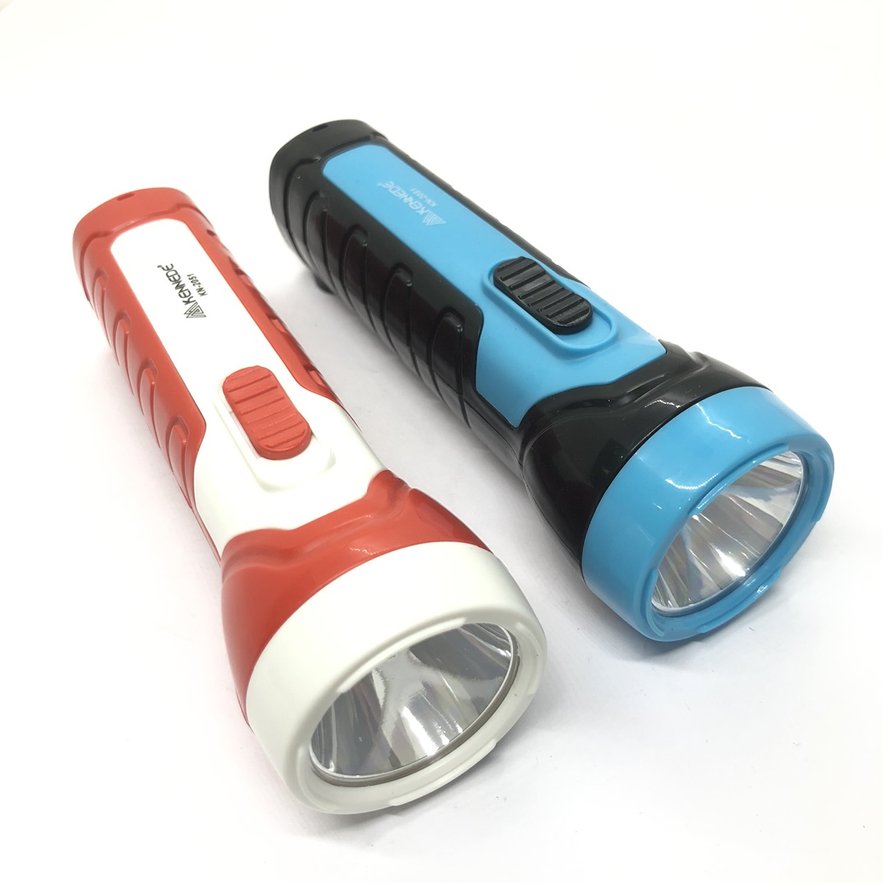 Đèn pin nhỏ gọn siêu sáng KENNEDE KN-2051 - Điện Việt