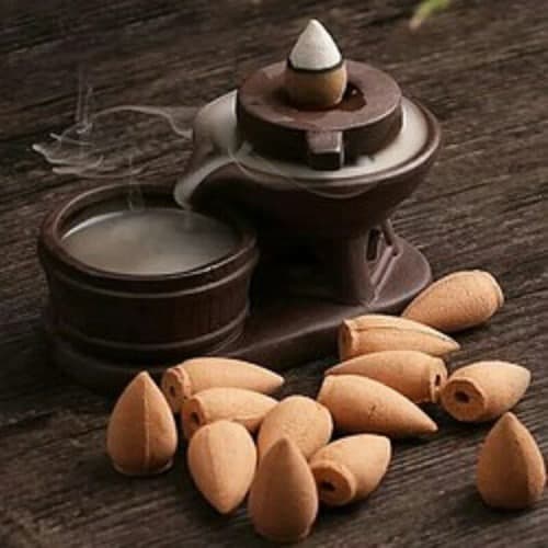 Nhang nụ trầm hương