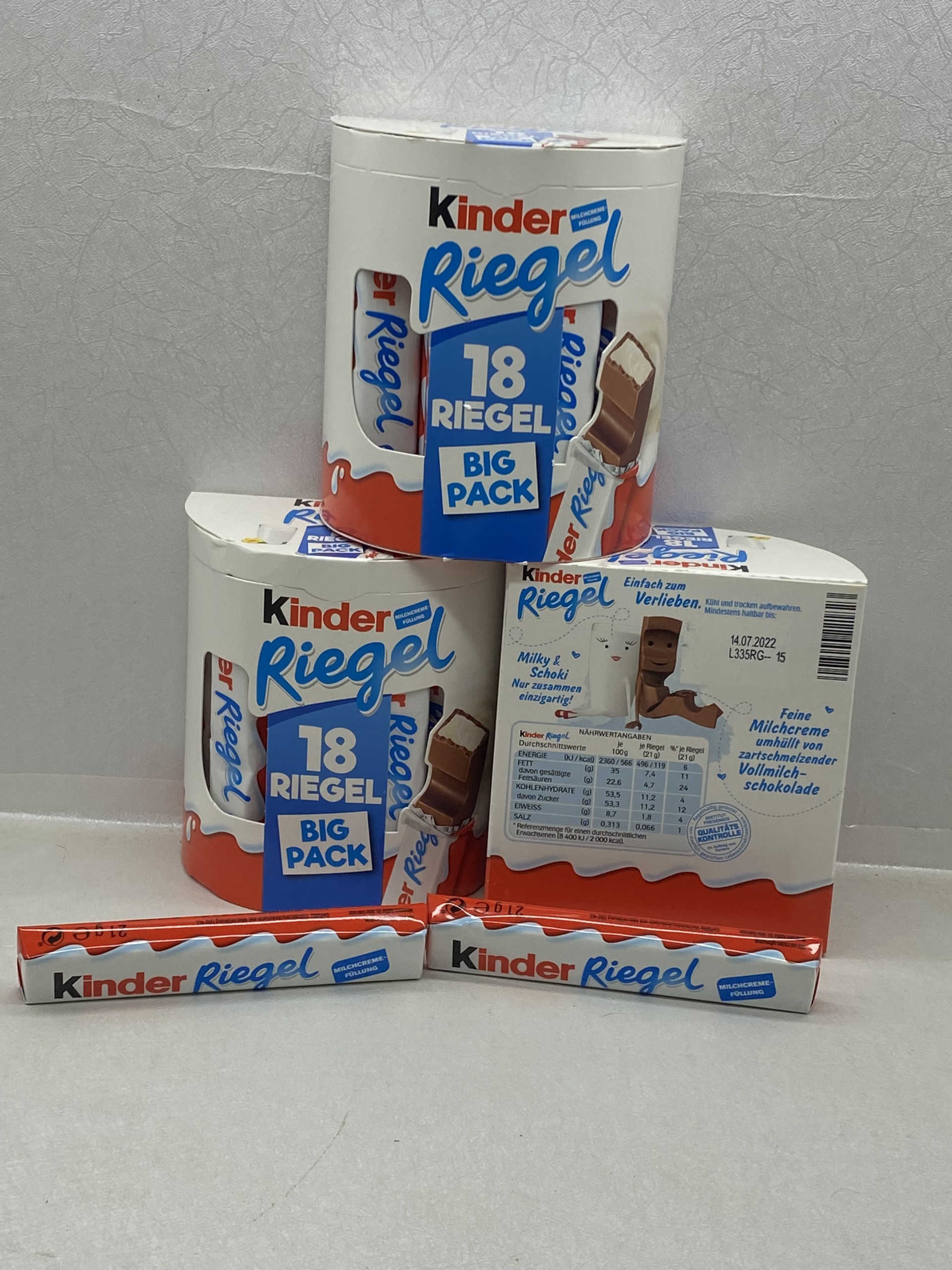 Socola Kinder Riegel nhân sữa thơm ngon- Đức