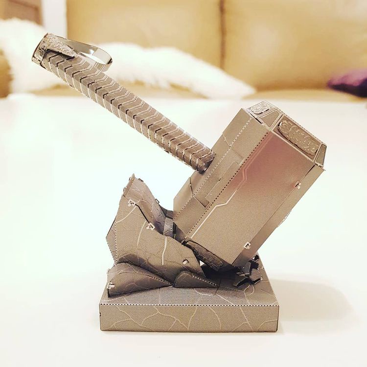 Mô Hình 3D Kim Loại Marvel Búa Mjolnir (chưa ráp)