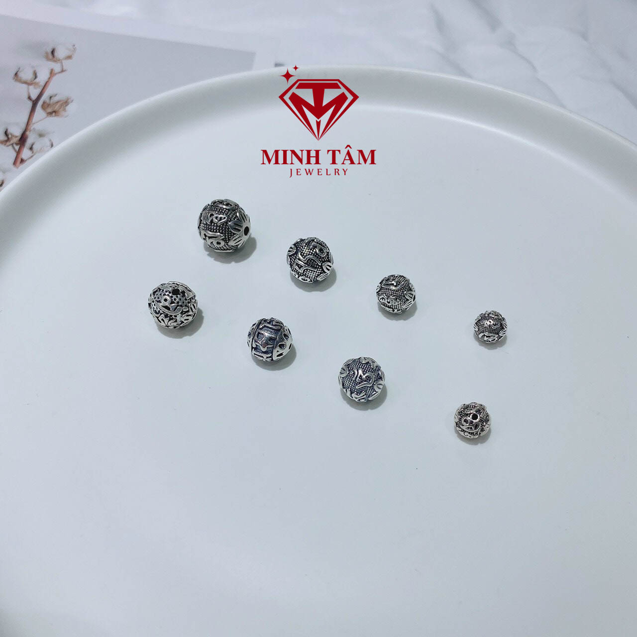 Charm cầu khắc chú Omani bạc S925