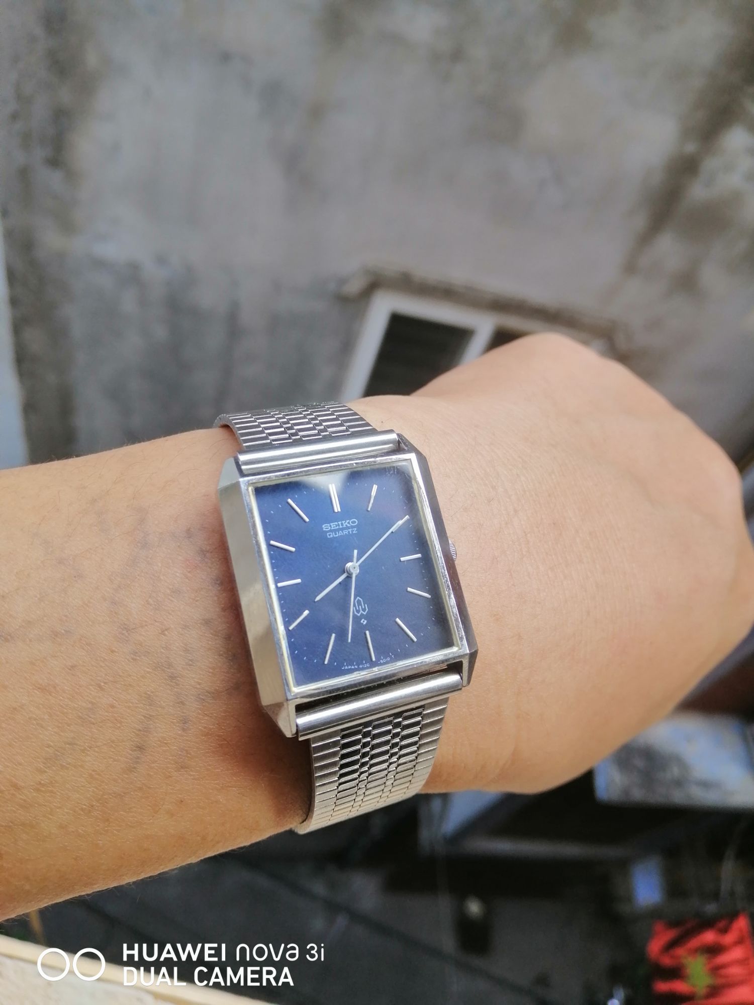 Đồng hồ nam hiệu SEIKO của Nhật