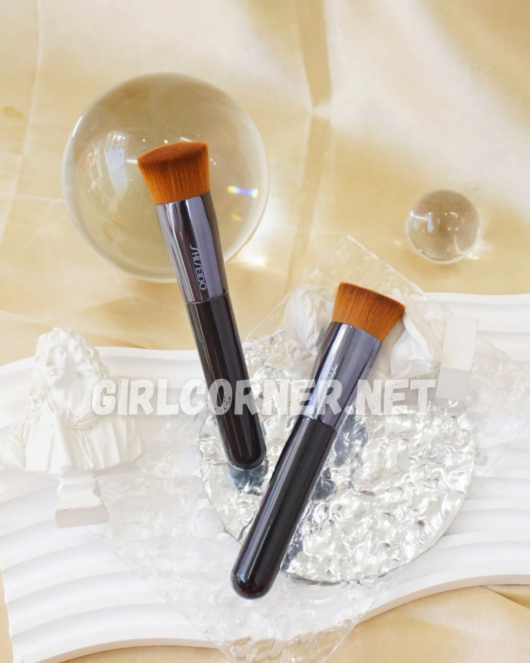CỌ NỀN SHISEIDO FOUNDATION BRUSH - Mẫu cũ