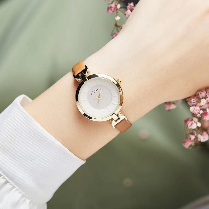 [Giảm 10% OFF] Đồng hồ nữ dây da thanh lịch phong cách Hàn Quốc - DHT24