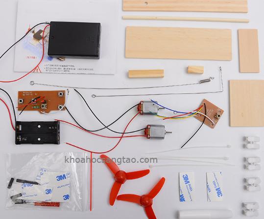 [Stem] Đồ chơi thuyền điều khiển từ xa