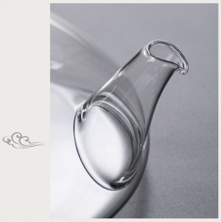 Ấm Thủy Tinh Pha Trà có lõi lọc 600 ml