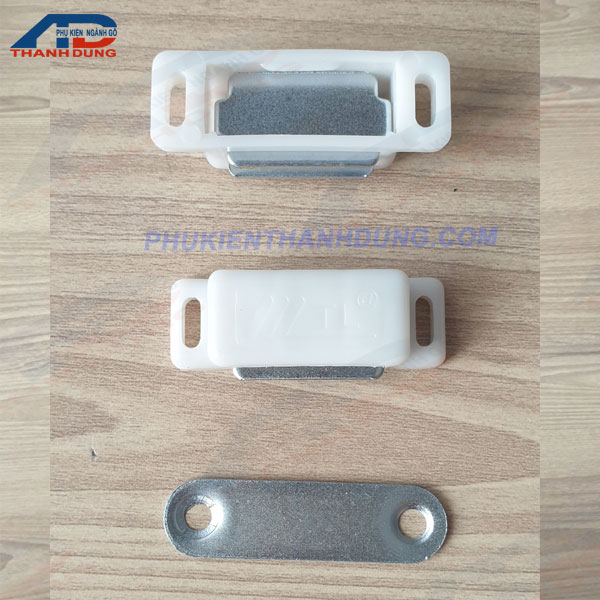 Cục Hít Cánh Cửa Tủ
