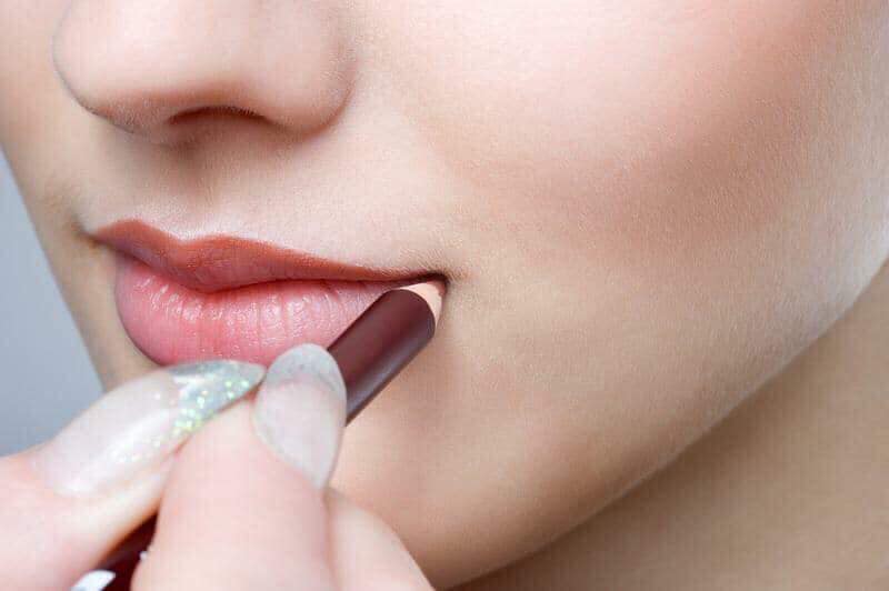 Chì kẻ môi Estee lauder
