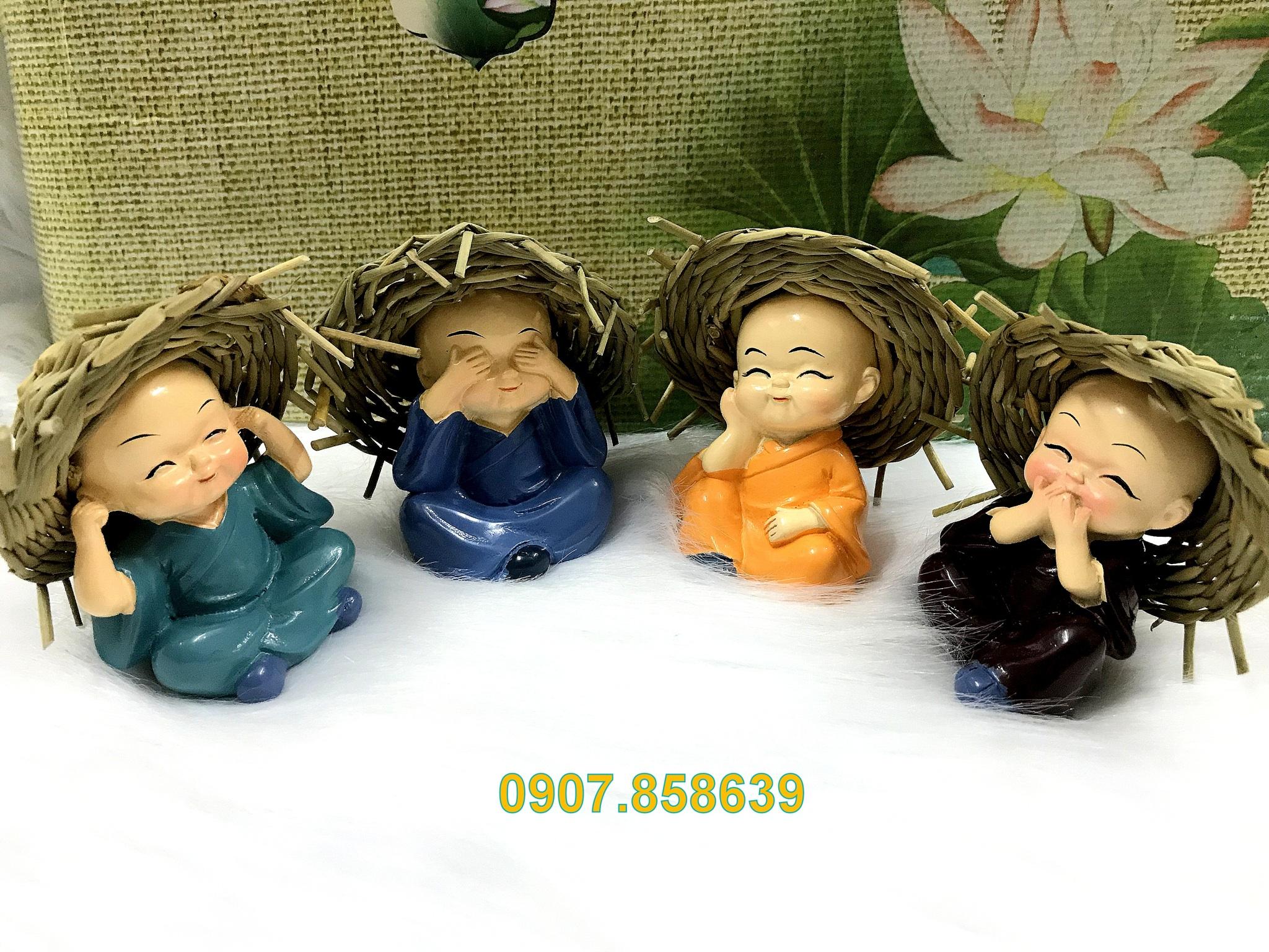 [HCM]Bộ 4 tượng chú tiểu Tứ Không đội nón rơm