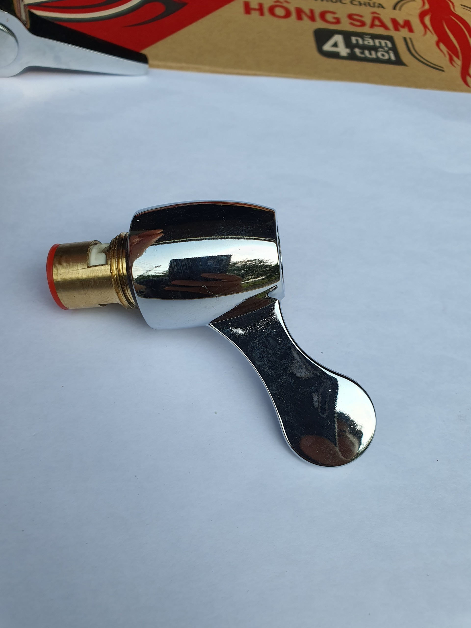 Hand pull shower bar for cold shower bar knob shower head free gift with core