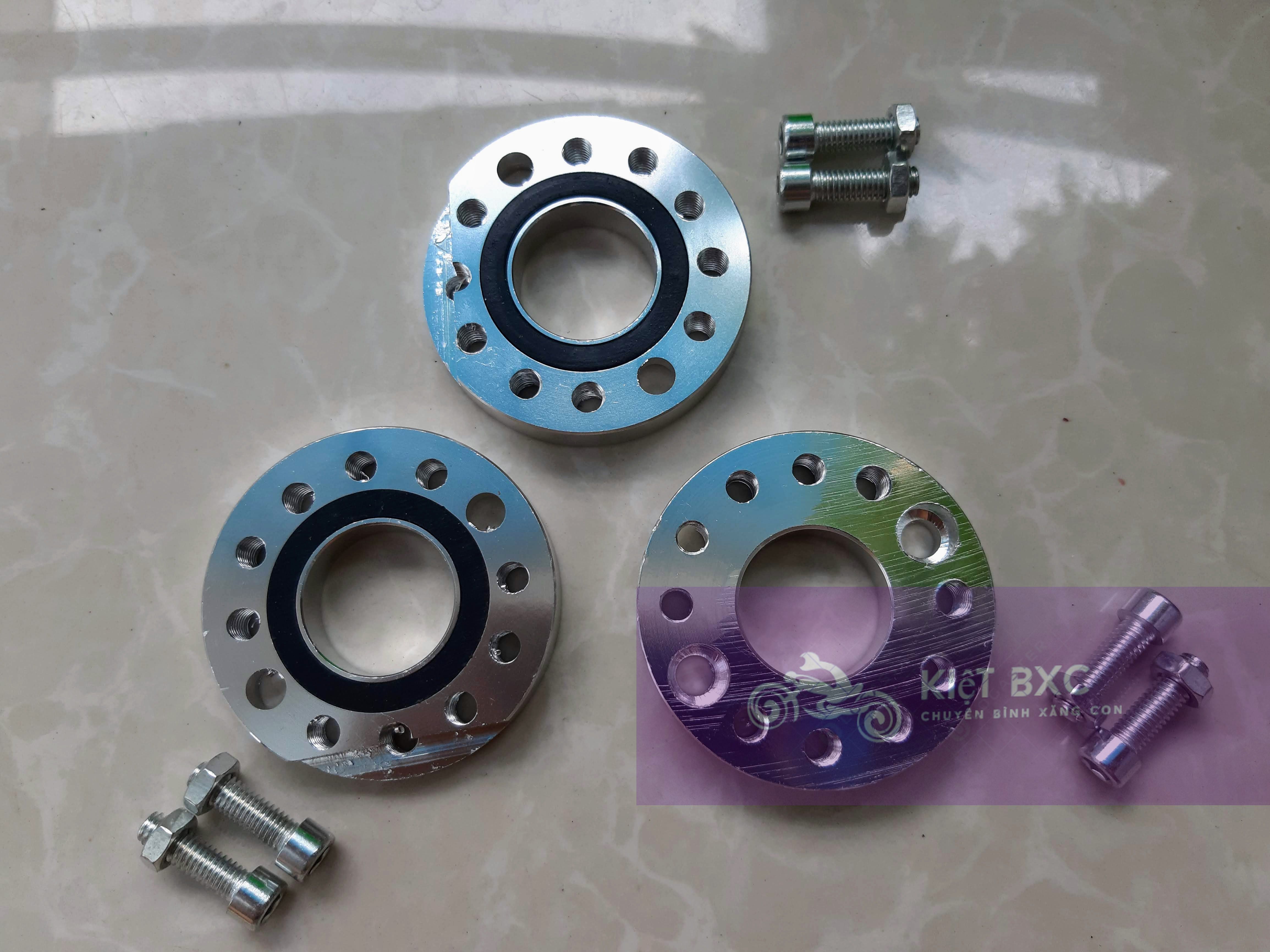 THỚT XOAY CỔ XĂNG XE MÁY
