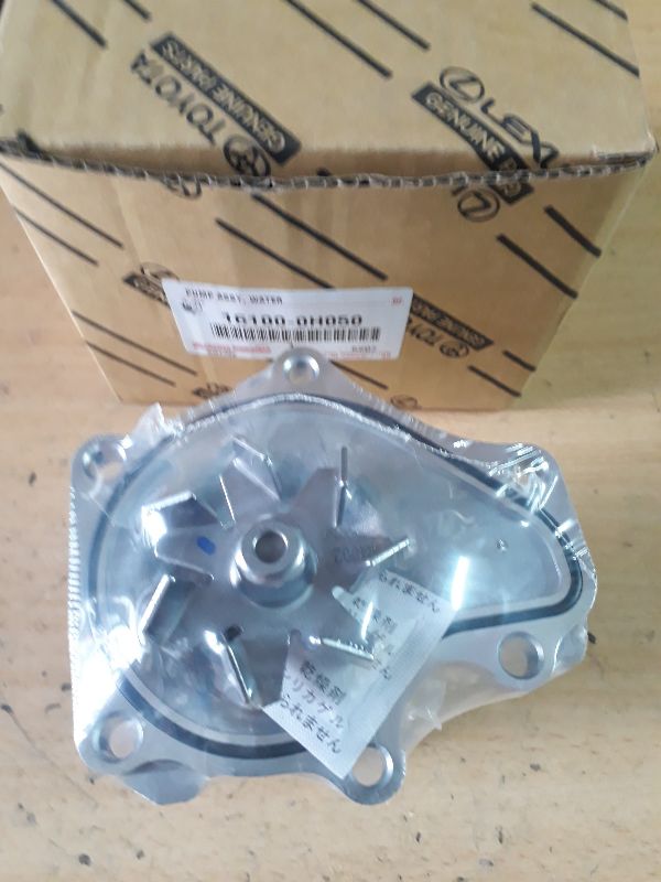 Bơm nước Toyota Camry máy 2.4 đời 2008-2012
