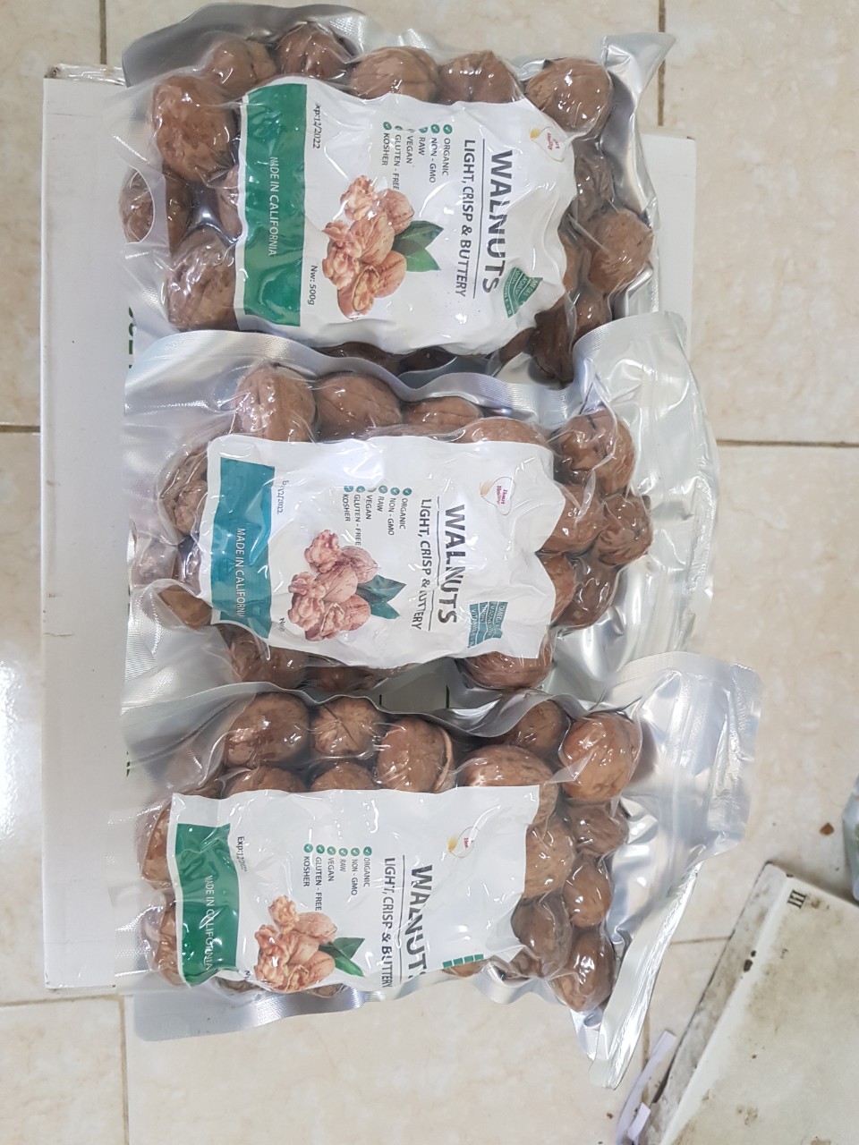 Quả óc chó đỏ nhập Mỹ 500Gr