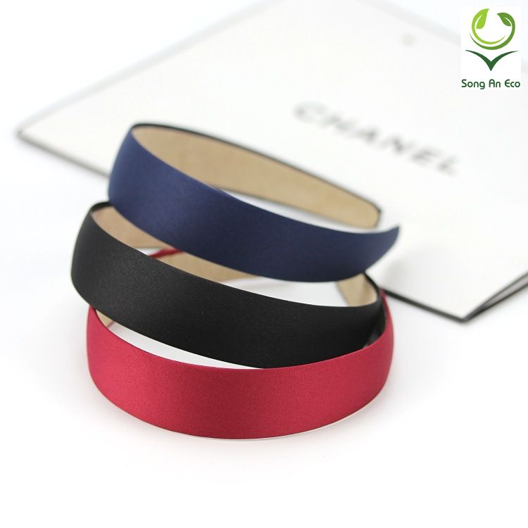 Bờm trơn đơn sắc bản to BN146
