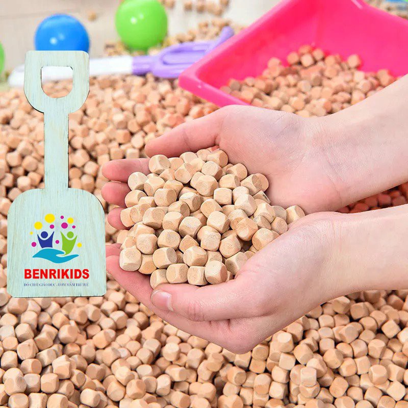 Đồ Chơi Trẻ Em Hạt Gỗ Xúc Cát Cho Bé (1Kg)