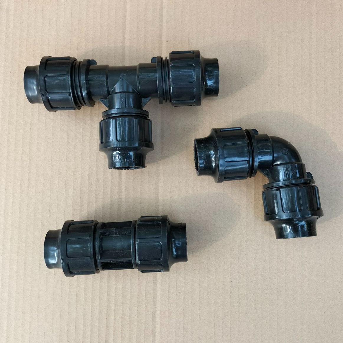 Phụ kiện ống nước sạch HPDE phi 20