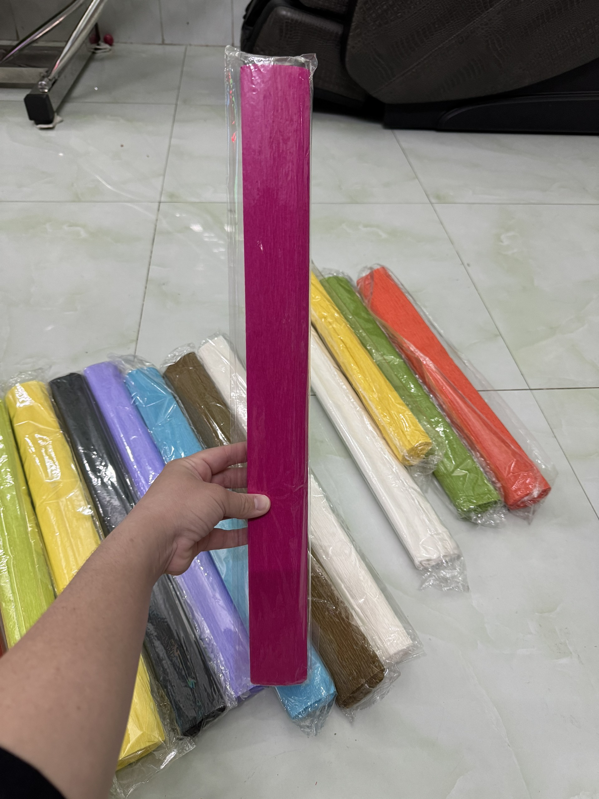Giấy nhún làm hoa khổ cao 50cm dài 250cm  ( giấy nhún Trung Quốc  loại giấy mỏng học thực hành làm hoa )