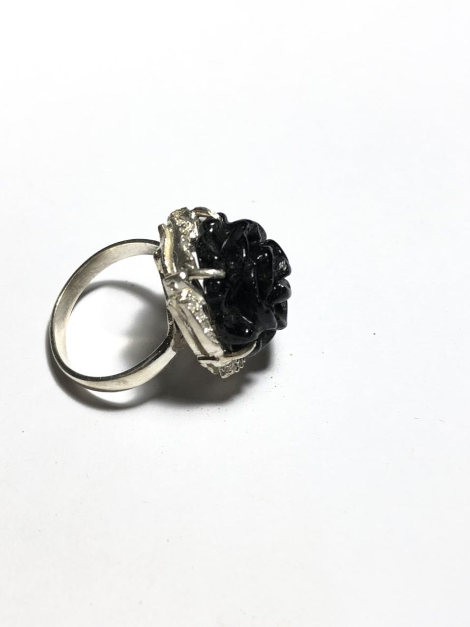 [FreeshipMAX] nhẫn bạc 925 hoa mẫu đơn thạch anh tóc đen size 16