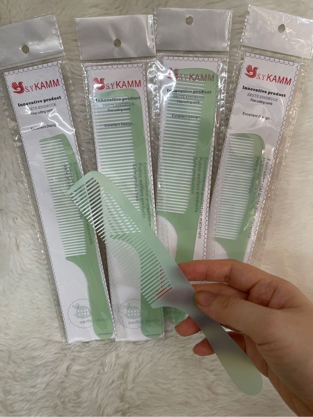 Lược nhựa siêu mỏng cắt tóc nam Kamm