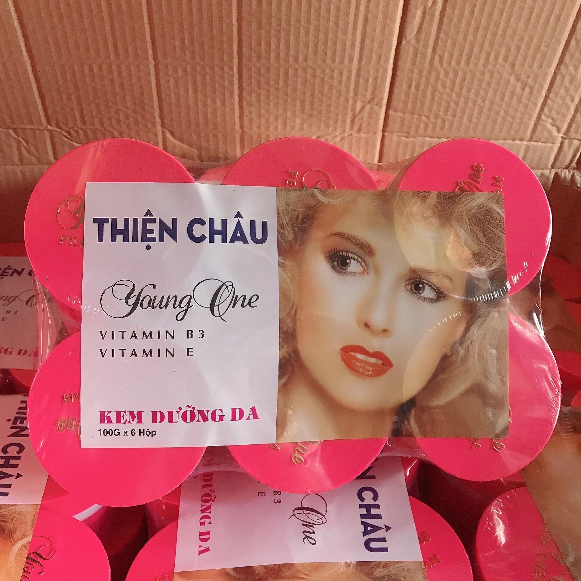 Kem Tóc Xù 100g hộp trần