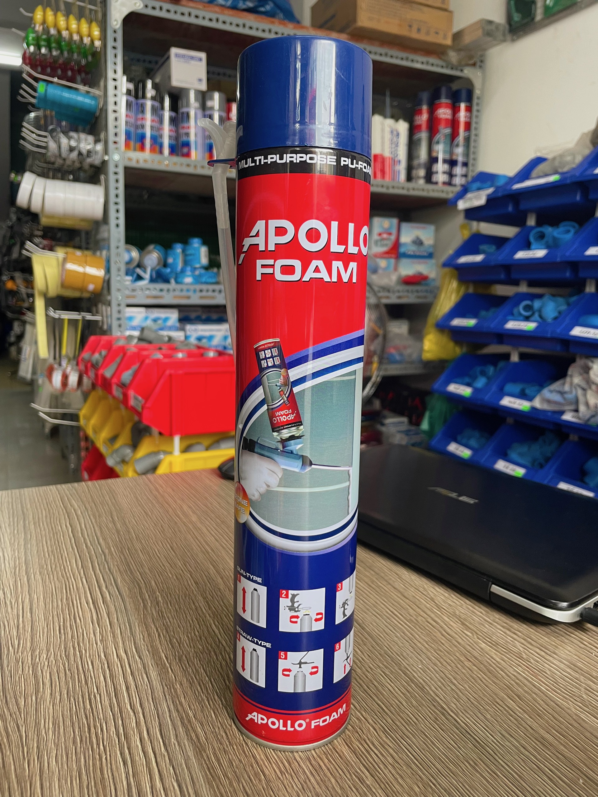 Keo bọt nở Apollo Foam 750ml + vòi xịt