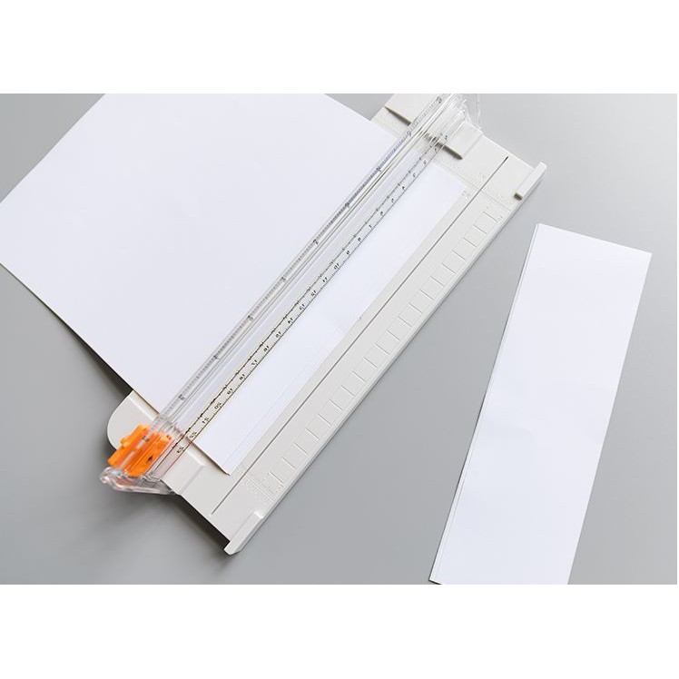 Bàn trượt cắt giấy kèm dao (size 22cm)