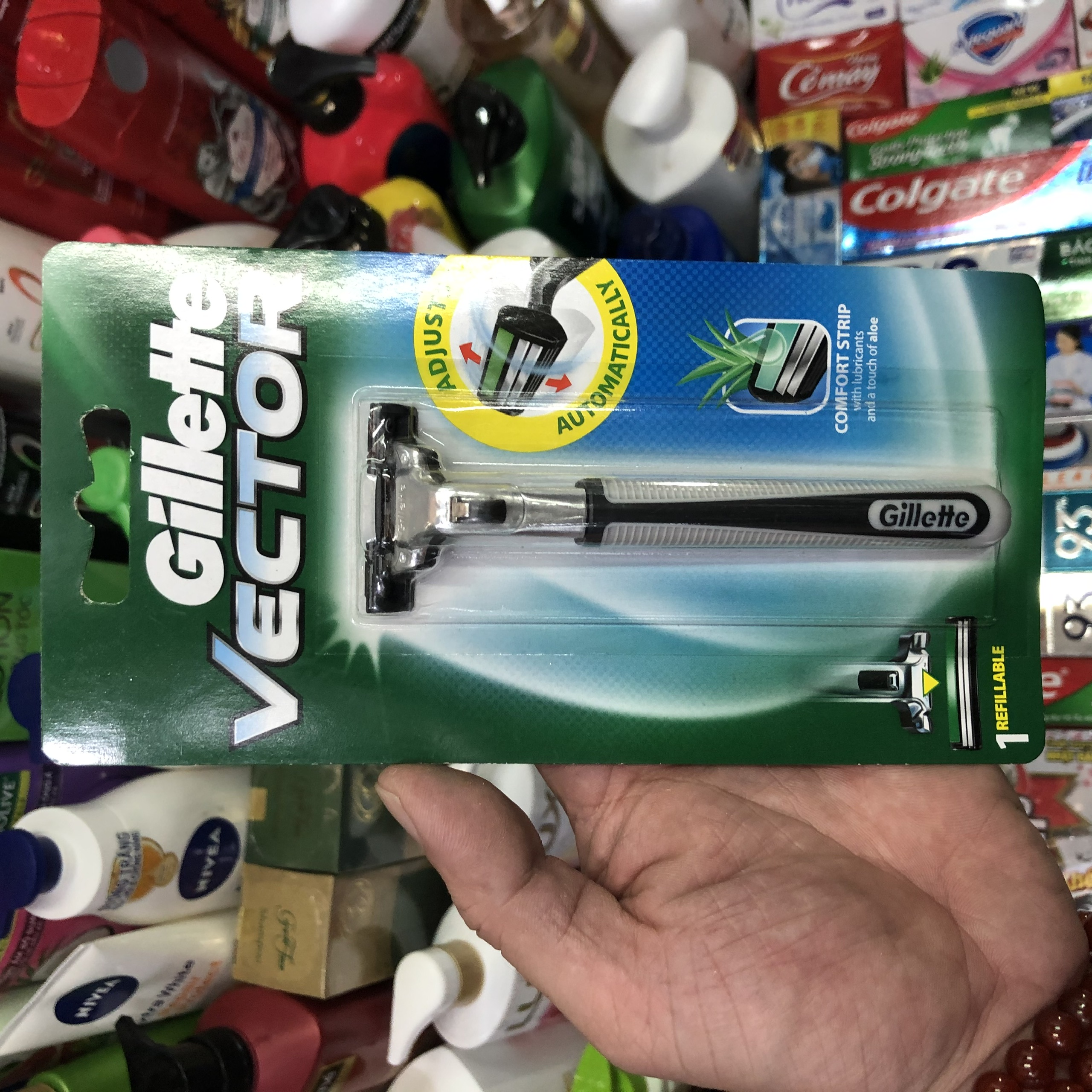 [HCM]Dao cạo râu gillette vector