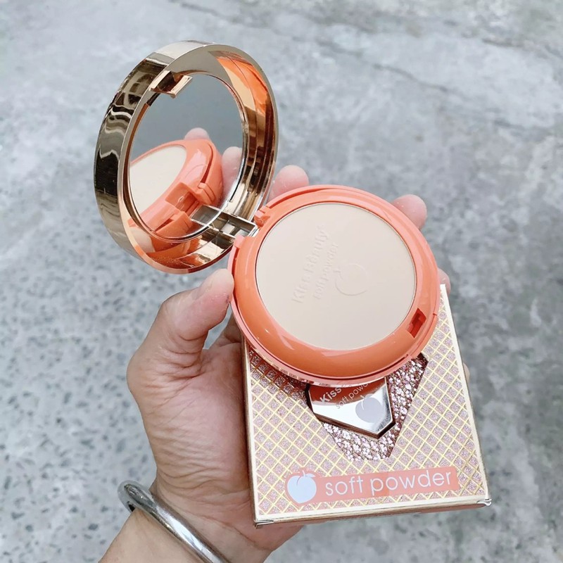 Phấn nền 2 tầng trang điểm Kissbeauty