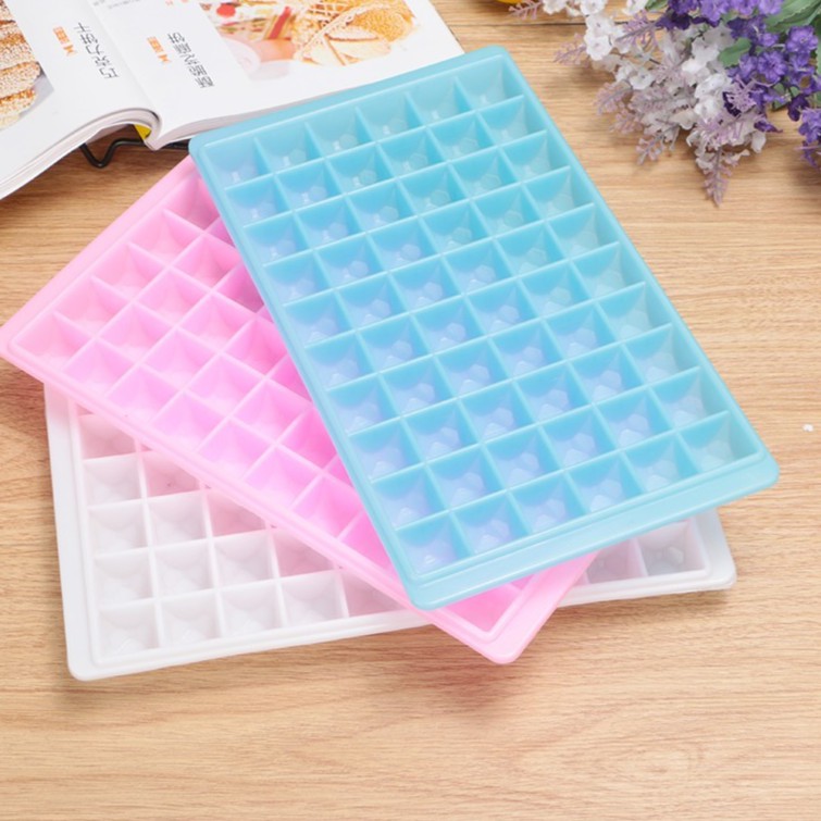 Khay làm đá cỡ lớn 96 ô Huy Tuấn