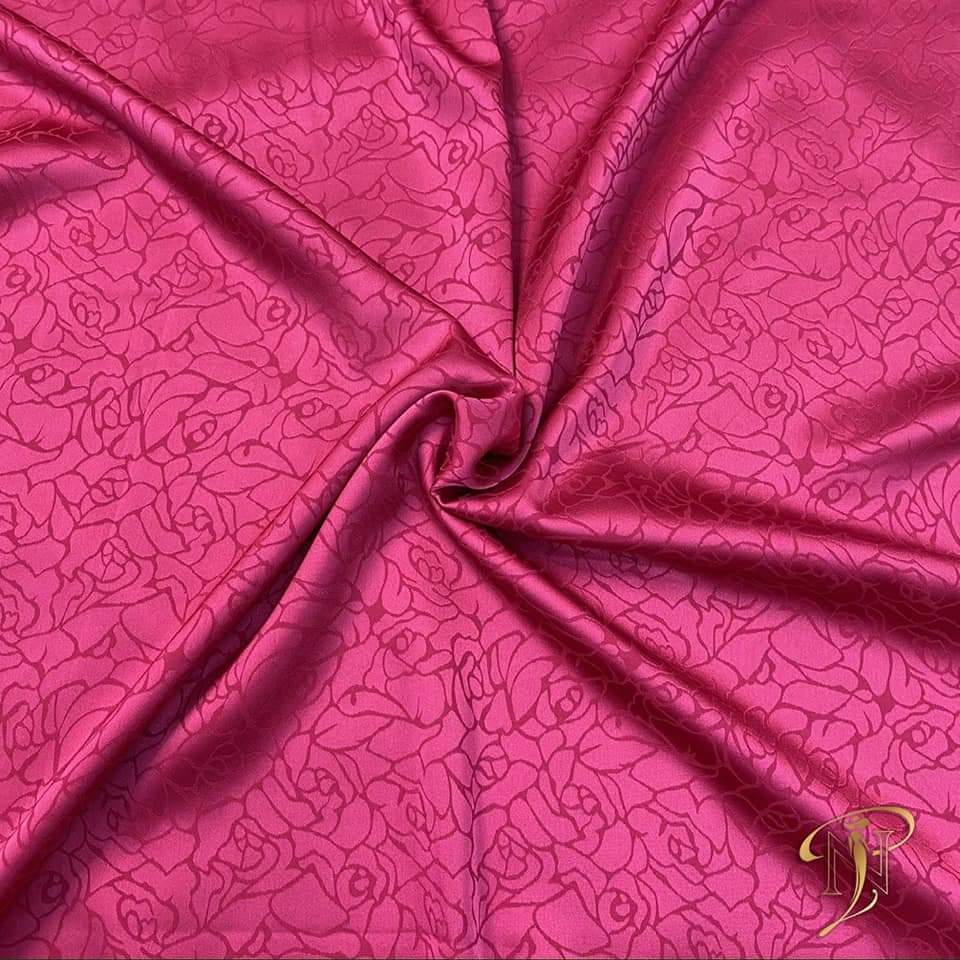 (2m x 1.5m) Vải Lụa Hoa Hồng Cao Cấp Loại 1