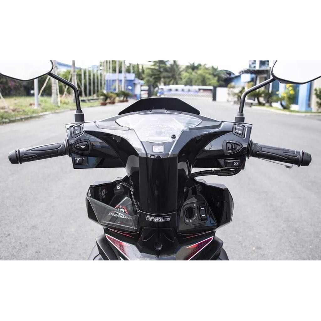 HỘC ĐỰNG ĐỒ AIR BLADE 2016-2019