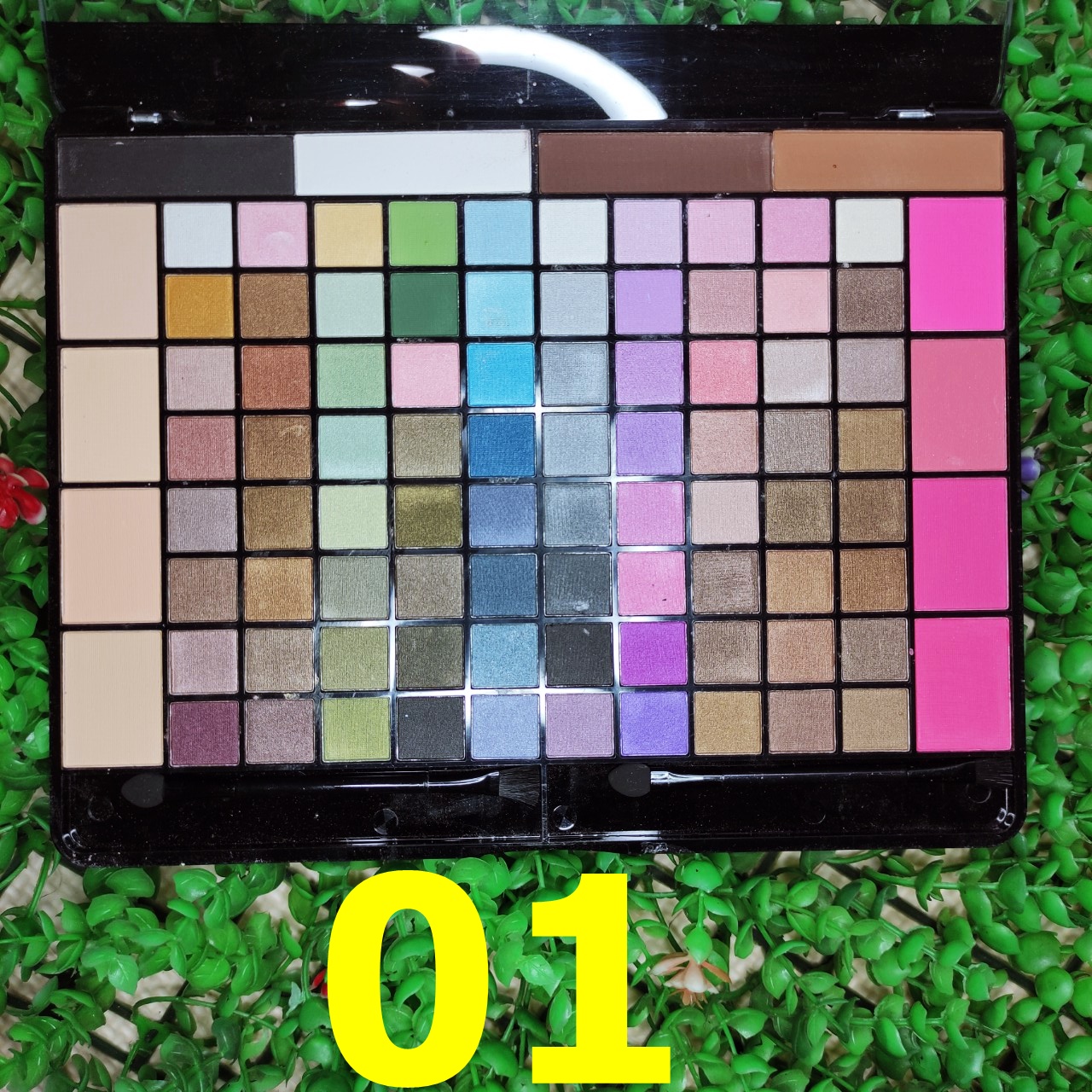 Phấn mắt 92 ô gồm phấn má, mắt, chân mày, hightlight siêu bự – sa712
