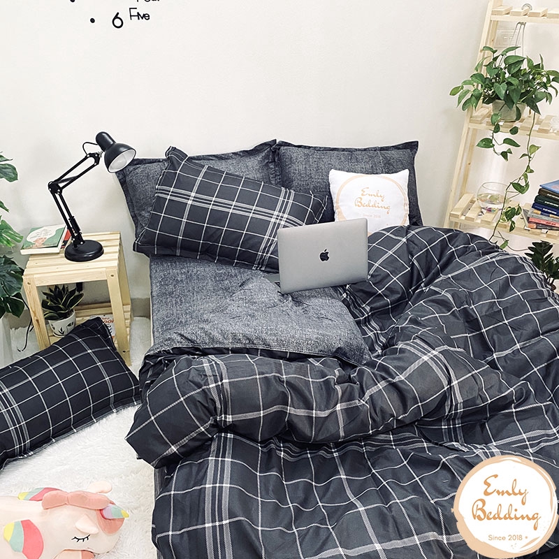Bộ Chăn Ga Cotton Poly Emly Bedding Mẫu Kẻ Đen Mới- Emly Bedding