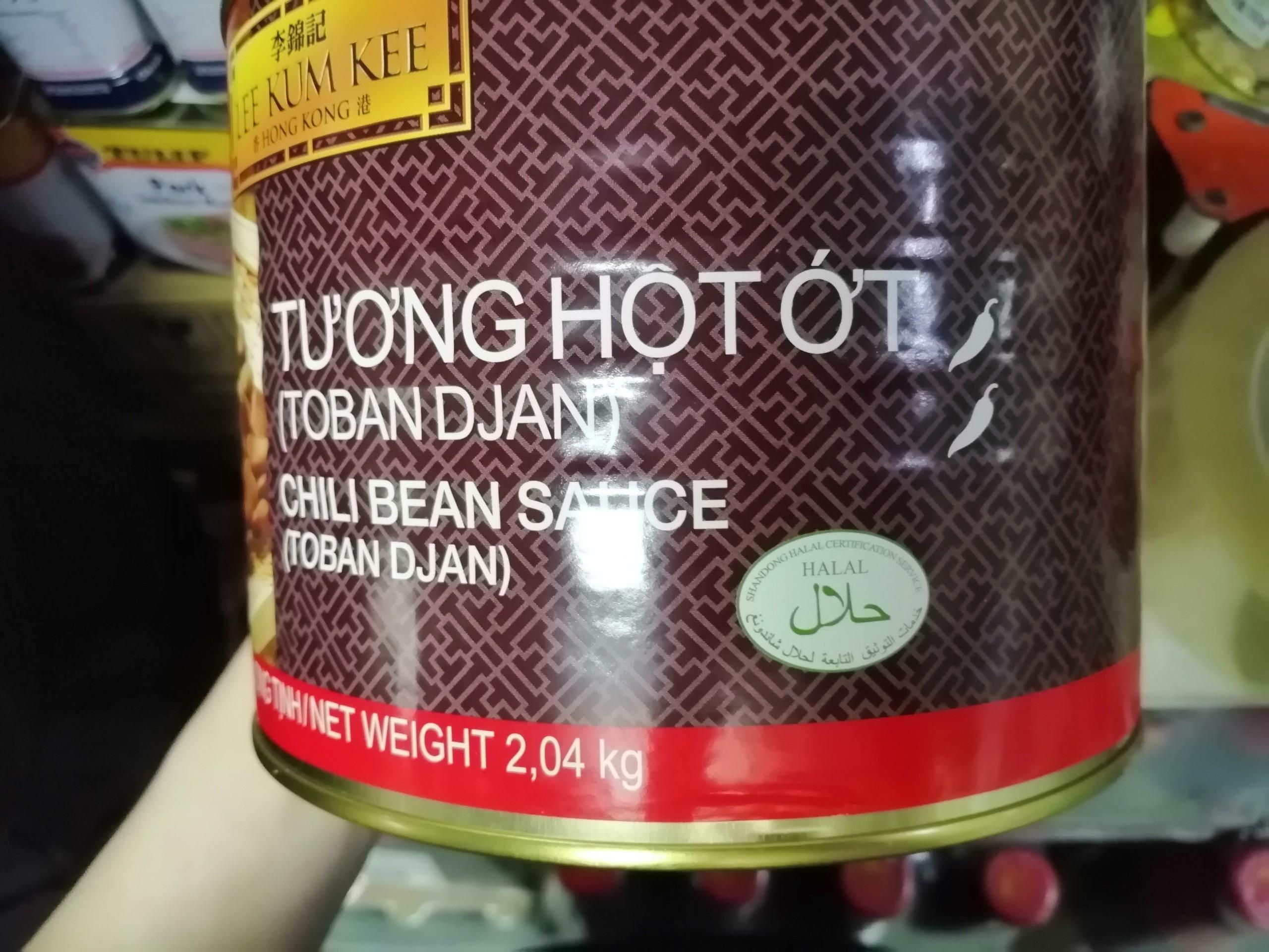 Tương Hột Ớt Lee Kum Kee 2.04kg