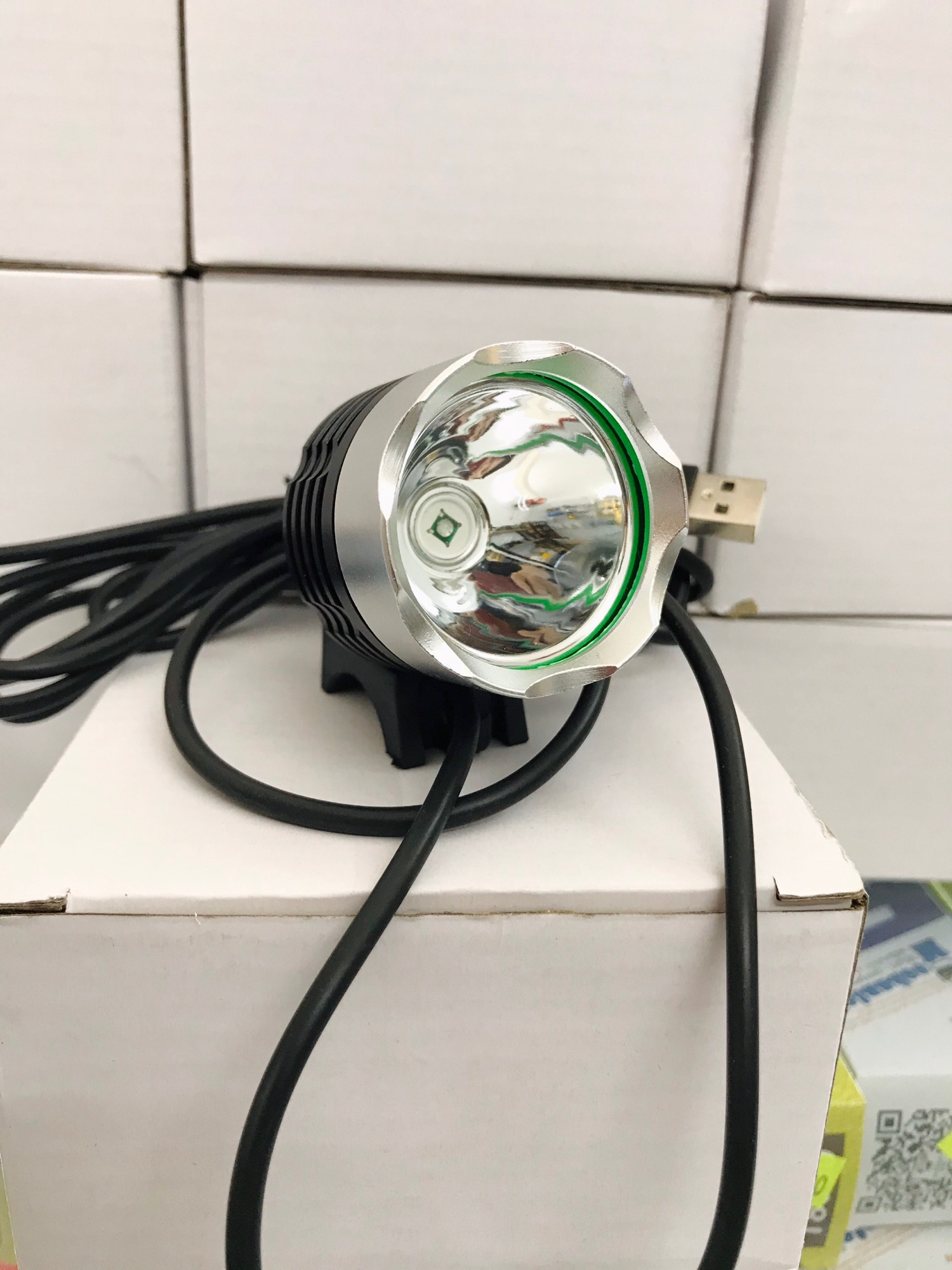 Đèn UV hấp keo xanh cổng USB