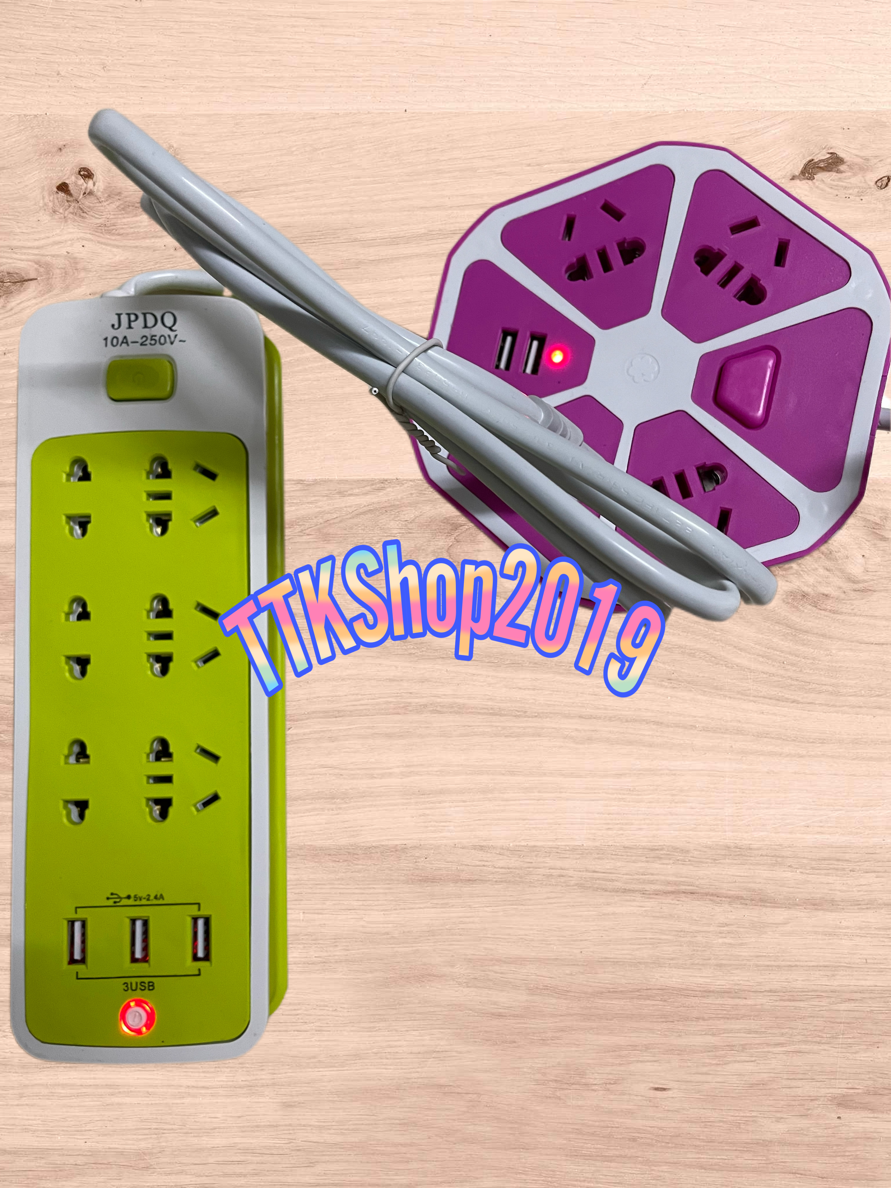Power built-in intelligent charging port USB