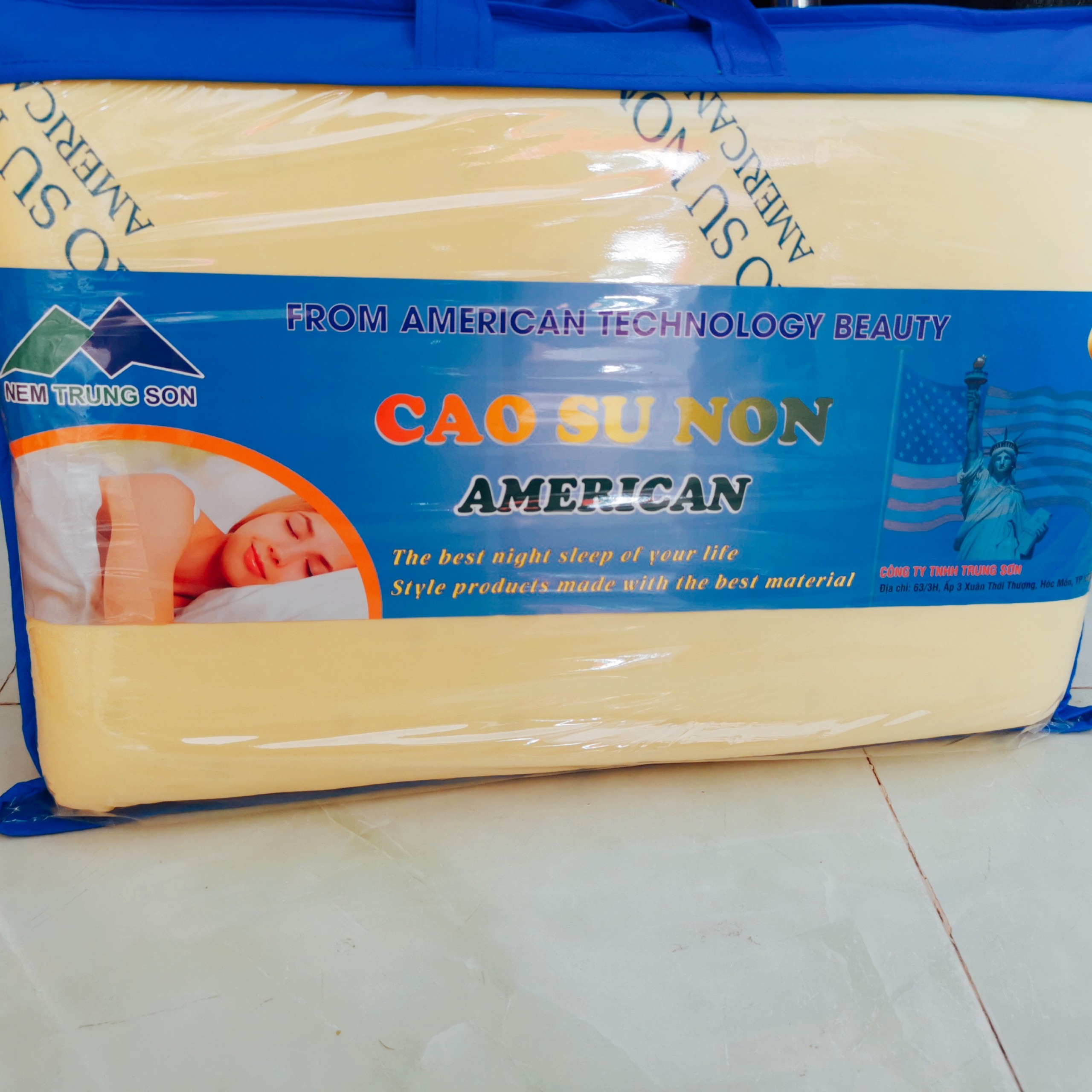 1 gối cao su non american 40x60cm