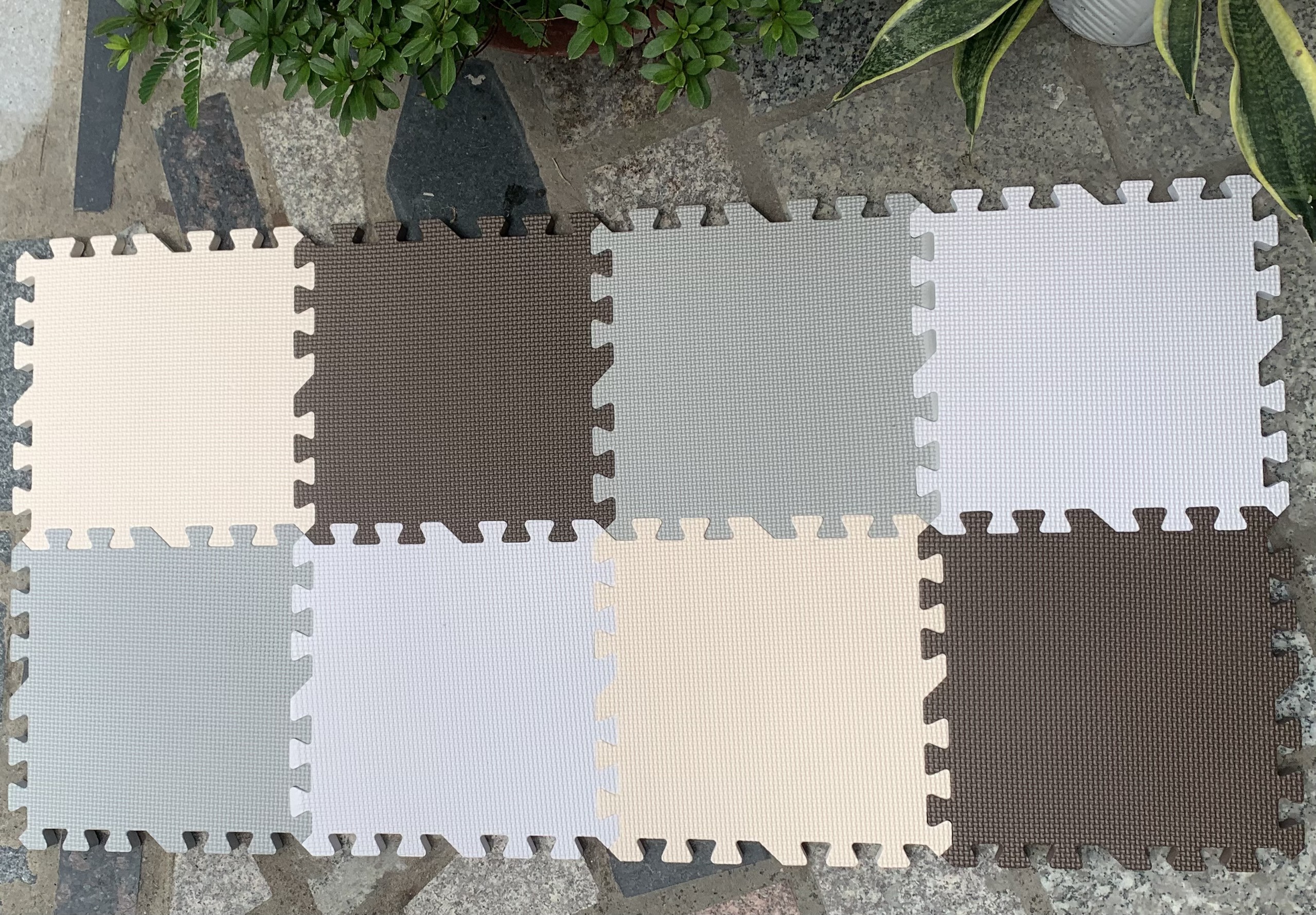 Thảm xốp lót sàn 30*30 dày 2cm.