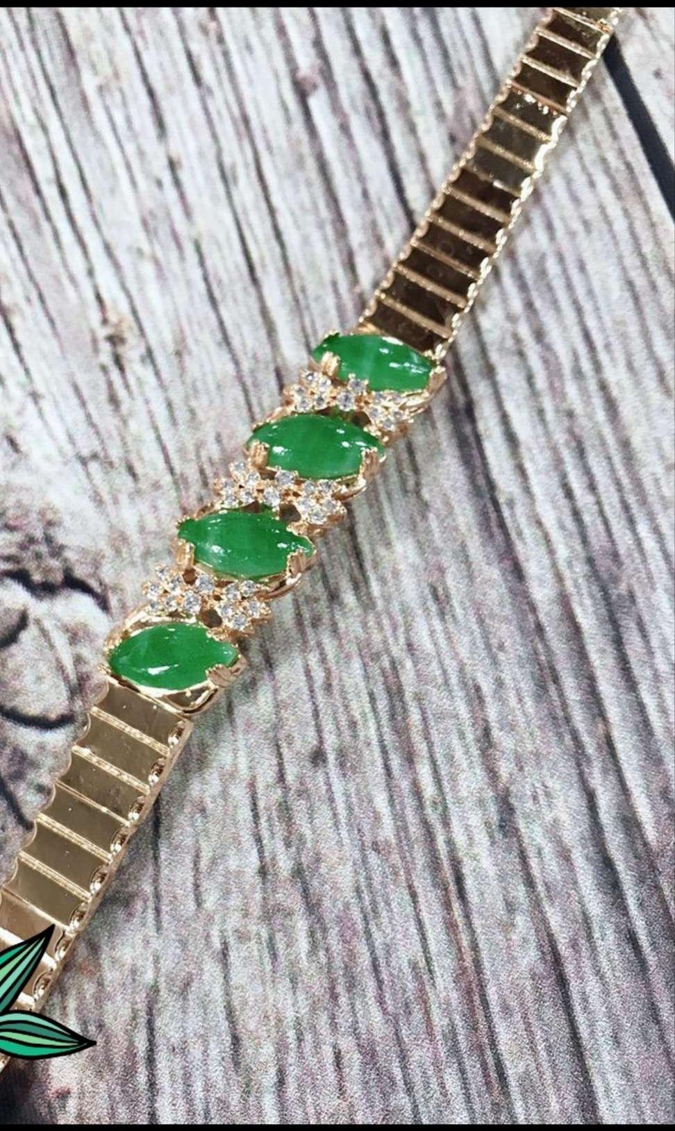 Lắc tay đá cẩm thạch mạ vàng sang trọng