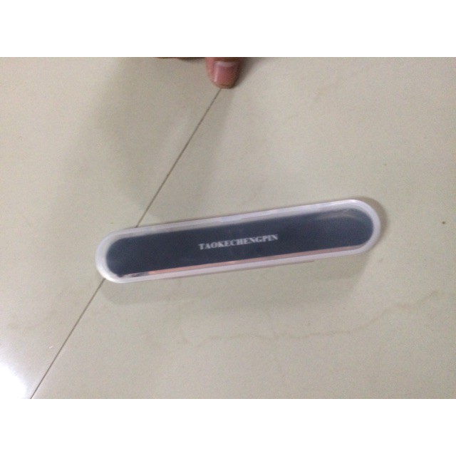 Bộ dụng cụ nặn mụn inox