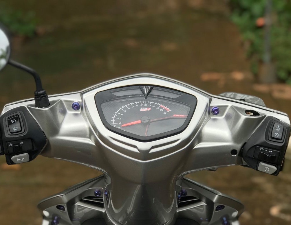 Đồng hồ điện tử Uma Racing Exciter 2006 > 2010 & Sirius