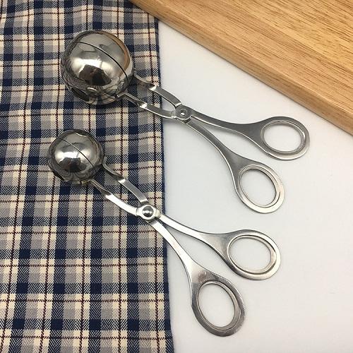 [SẴN HÀNG-HCM]- Dụng cụ kẹp chả viên, thịt viên